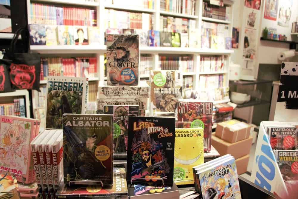 O-Taku Manga Lounge : manga store à Montréal